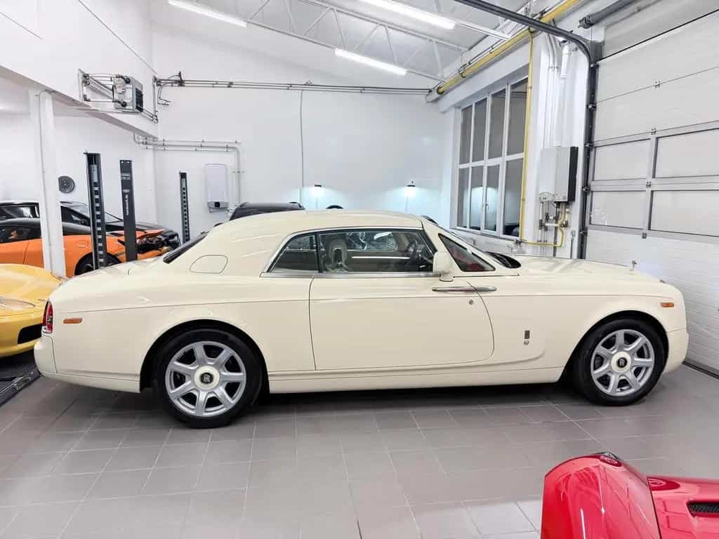 Rolls-Royce Phantom Coupé Coachline Chardonnay Metallic 07/2011-photo-17