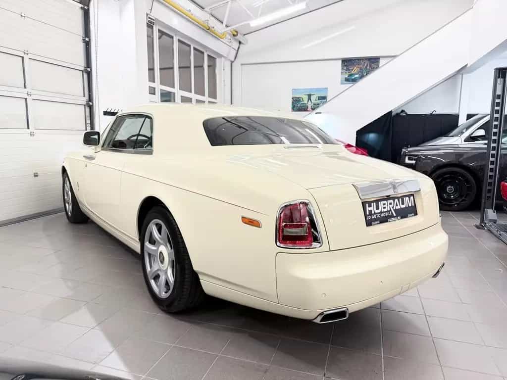 Rolls-Royce Phantom Coupé Coachline Chardonnay Metallic 07/2011-photo-3