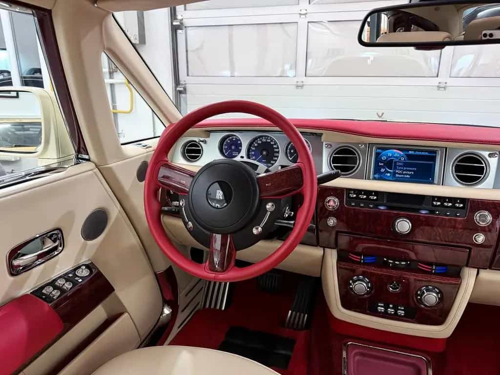Rolls-Royce Phantom Coupé Coachline Chardonnay Metallic 07/2011-photo-31