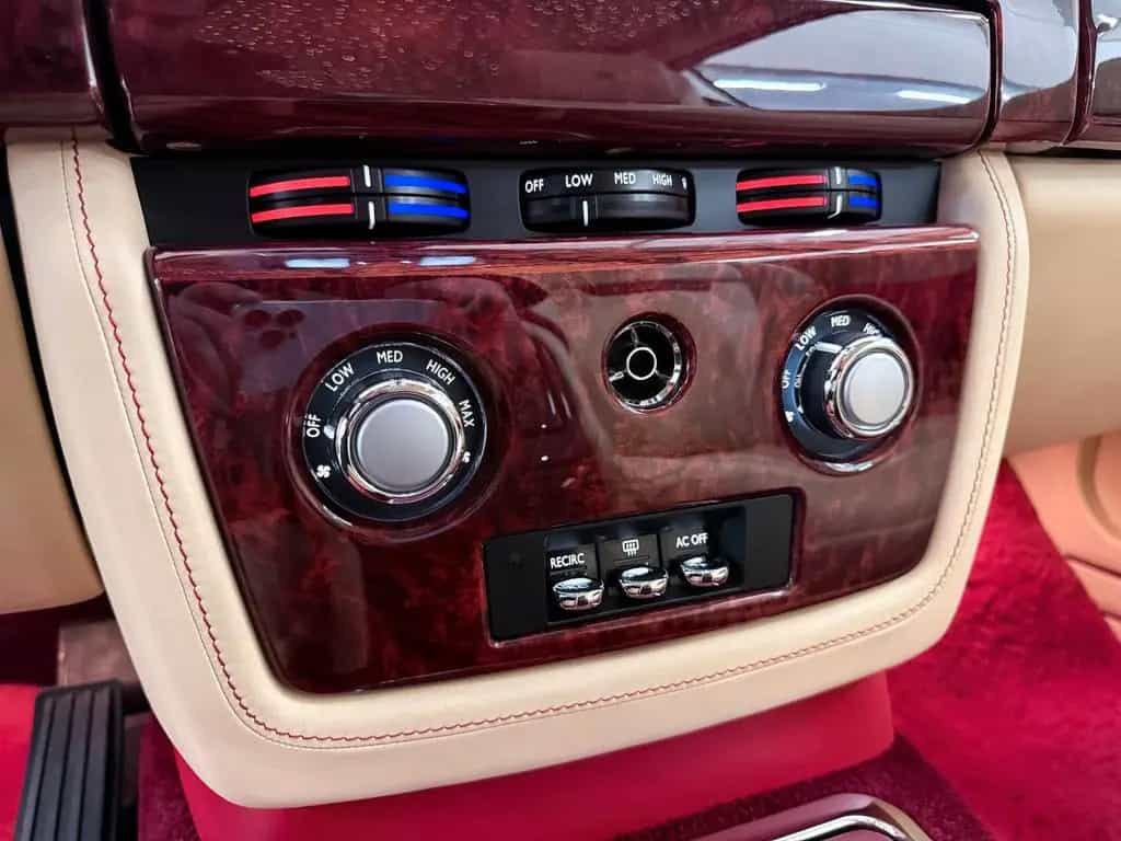 Rolls-Royce Phantom Coupé Coachline Chardonnay Metallic 07/2011-photo-37
