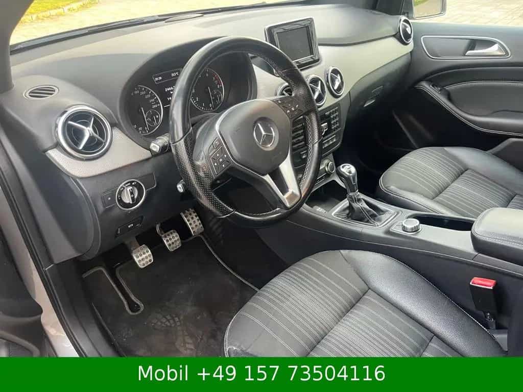 Mercedes-Benz B-Class 200 Xenon Navi S-Heft MB TÜV-Neu 01/2012-photo-8