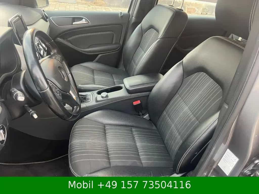 Mercedes-Benz B-Class 200 Xenon Navi S-Heft MB TÜV-Neu 01/2012-photo-9