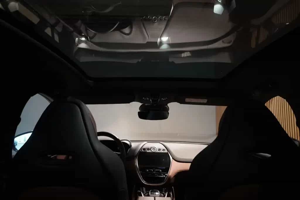 Aston Martin DBX 4.0 V8-BRD-U-frei-Schwarz/Braun-23 Zoll-9TKM 08/2024-photo-22