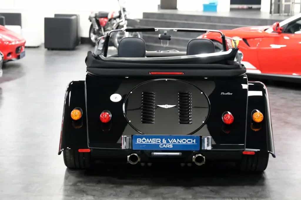 Morgan Plus 6 Black over Black / Klima / NeuWertig 01/2021-photo-11