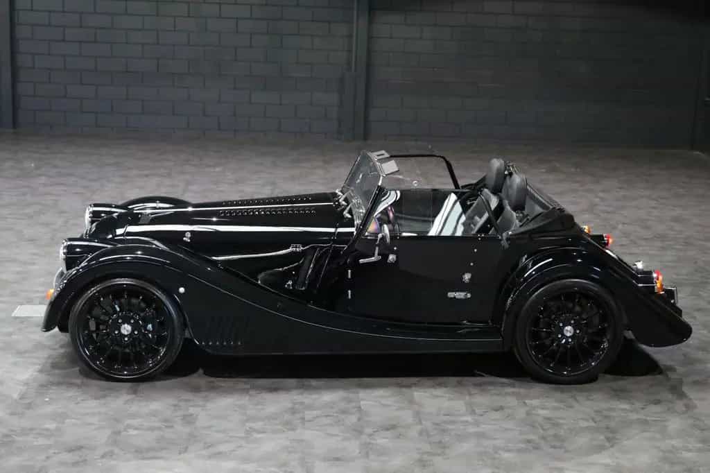 Morgan Plus 6 Black over Black / Klima / NeuWertig 01/2021-photo-4