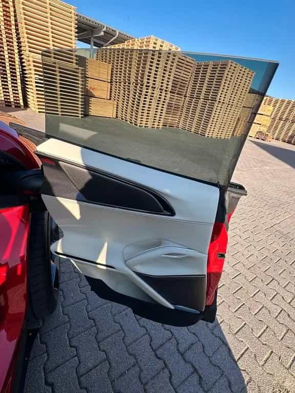 Ferrari Purosangue 10/2025-photo-6
