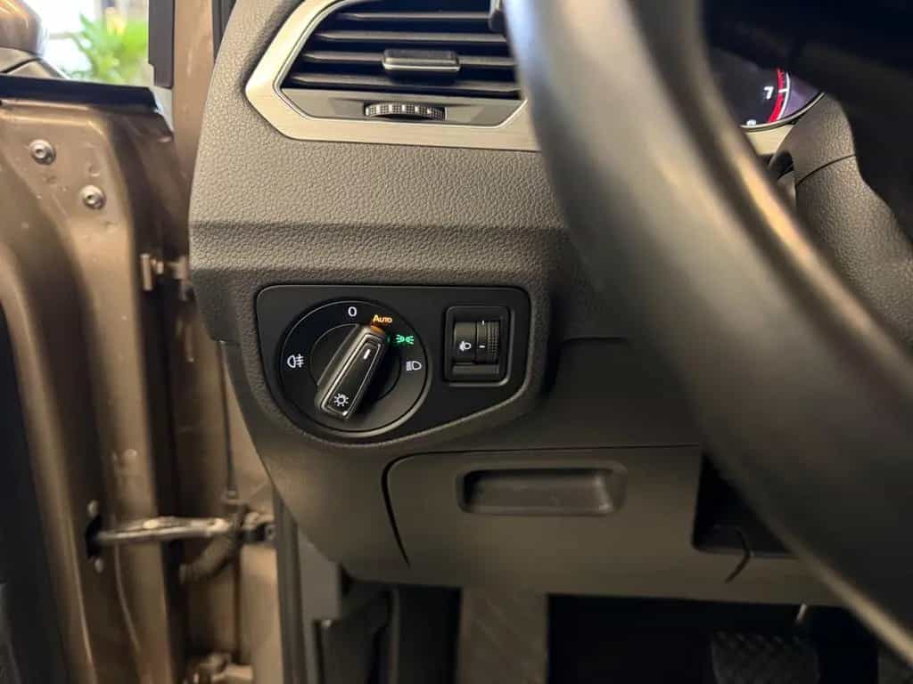 Volkswagen Golf Sportsvan VII*Comfortline*Automatik*Garanti 02/2015-photo-15