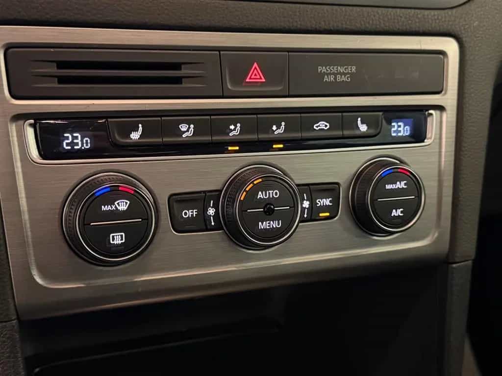Volkswagen Golf Sportsvan VII*Comfortline*Automatik*Garanti 02/2015-photo-17