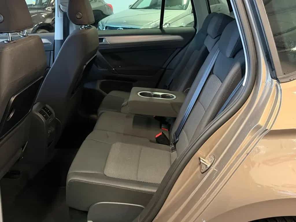 Volkswagen Golf Sportsvan VII*Comfortline*Automatik*Garanti 02/2015-photo-21