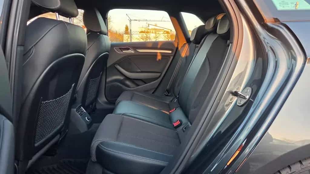 Audi A3 Sportback sport S-line *Teileder*Navi* 04/2018-photo-11