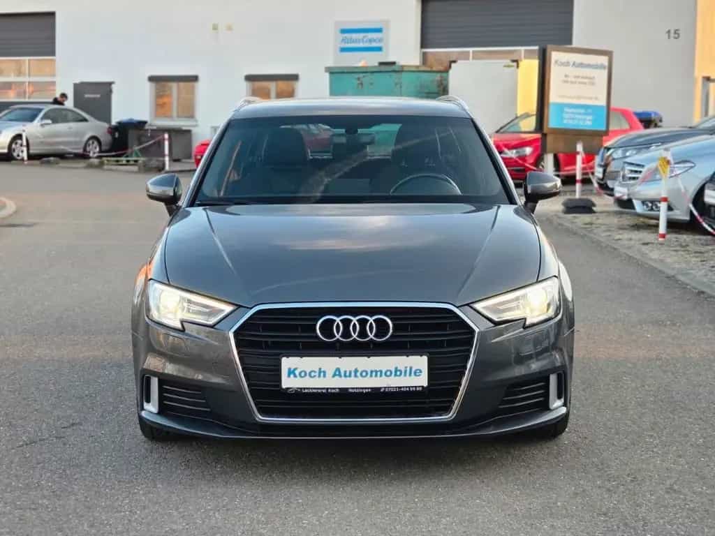 Audi A3 Sportback sport S-line *Teileder*Navi* 04/2018-photo-2