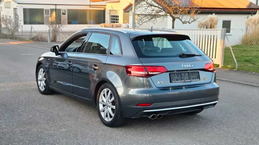 Audi A3 Sportback sport S-line *Teileder*Navi* 04/2018-photo-4