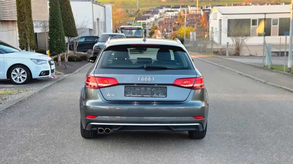 Audi A3 Sportback sport S-line *Teileder*Navi* 04/2018-photo-5
