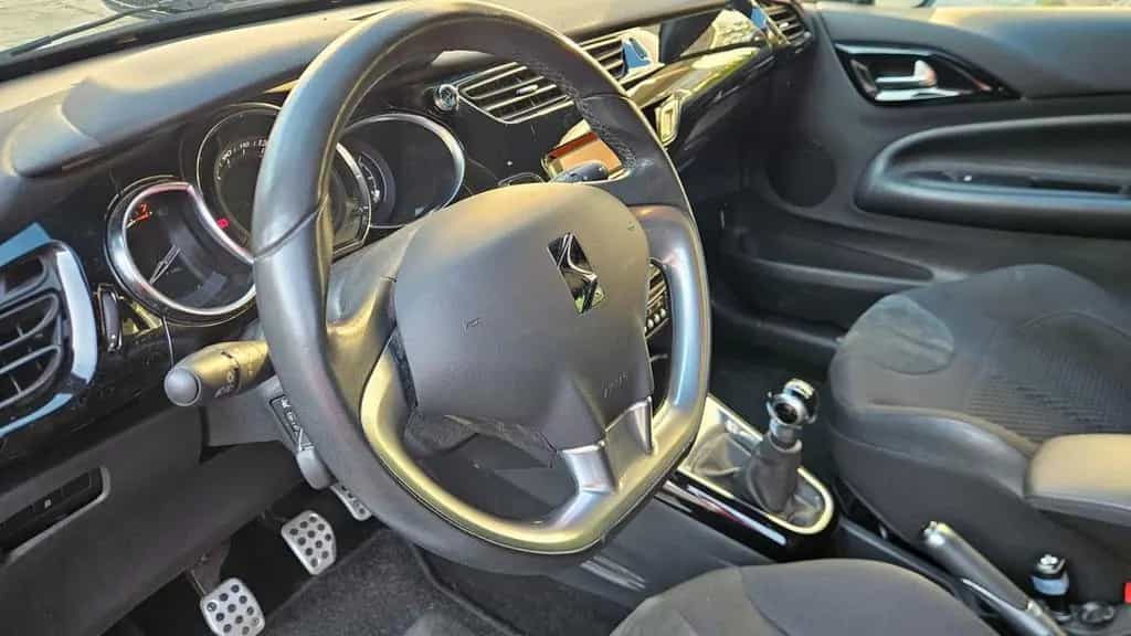 DS Automobiles DS3 Ds DS3 3 1.6 VTi 120 So Chic 06/2013-photo-7