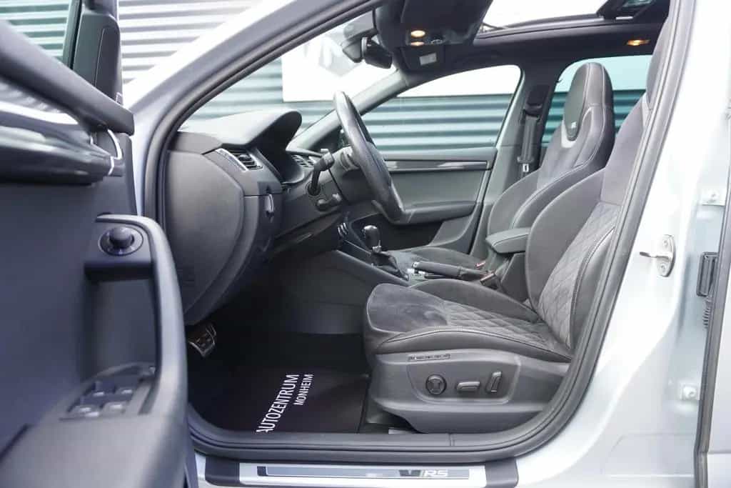 Skoda Octavia RS VIRTUAL|PANORAMA|MEMORY|ACC|LED|NAVI 05/2019-photo-11