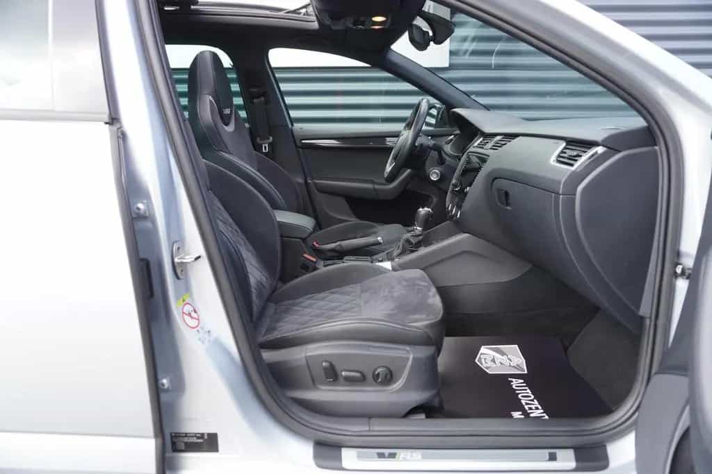 Skoda Octavia RS VIRTUAL|PANORAMA|MEMORY|ACC|LED|NAVI 05/2019-photo-17