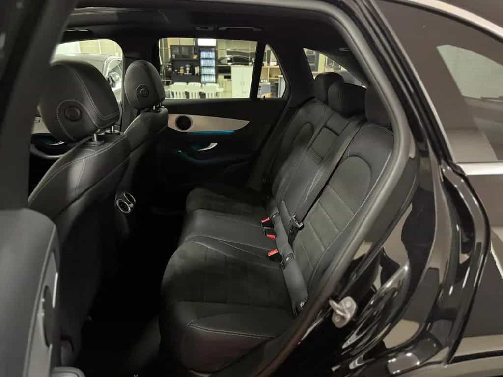 Mercedes-Benz GLC-Class 220 d 4M AMG-Line *PANO*LED*AHK*AMBIENTE*DAB 03/2019-photo-20