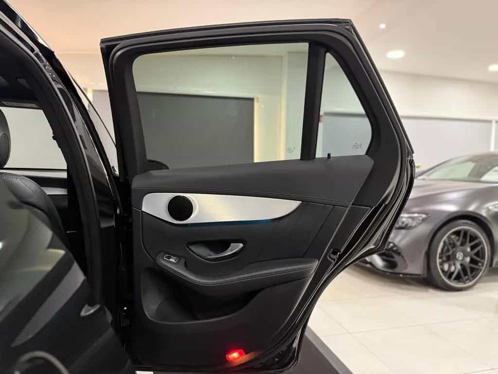 Mercedes-Benz GLC-Class 220 d 4M AMG-Line *PANO*LED*AHK*AMBIENTE*DAB 03/2019-photo-25