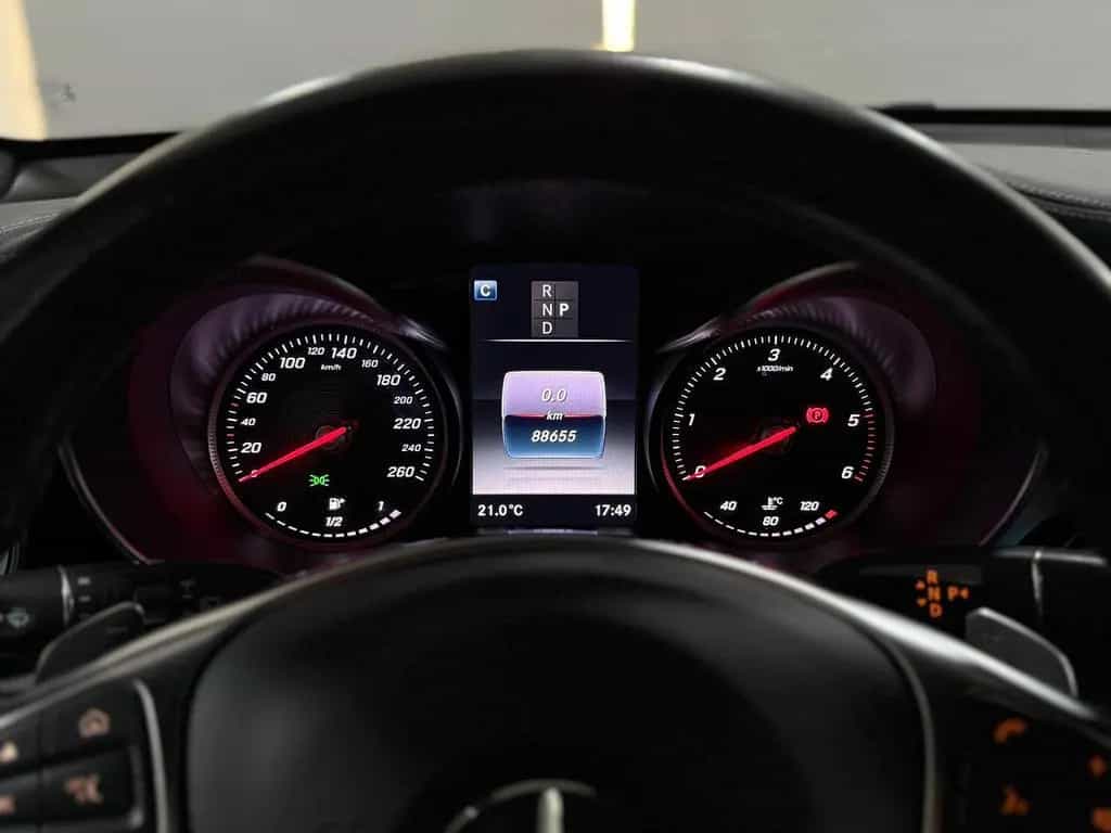 Mercedes-Benz GLC-Class 220 d 4M AMG-Line *PANO*LED*AHK*AMBIENTE*DAB 03/2019-photo-31