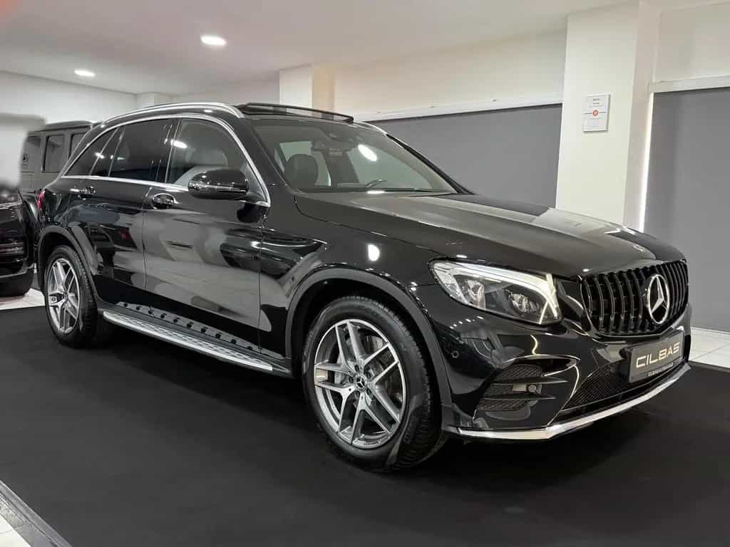 Mercedes-Benz GLC-Class 220 d 4M AMG-Line *PANO*LED*AHK*AMBIENTE*DAB 03/2019-photo-4