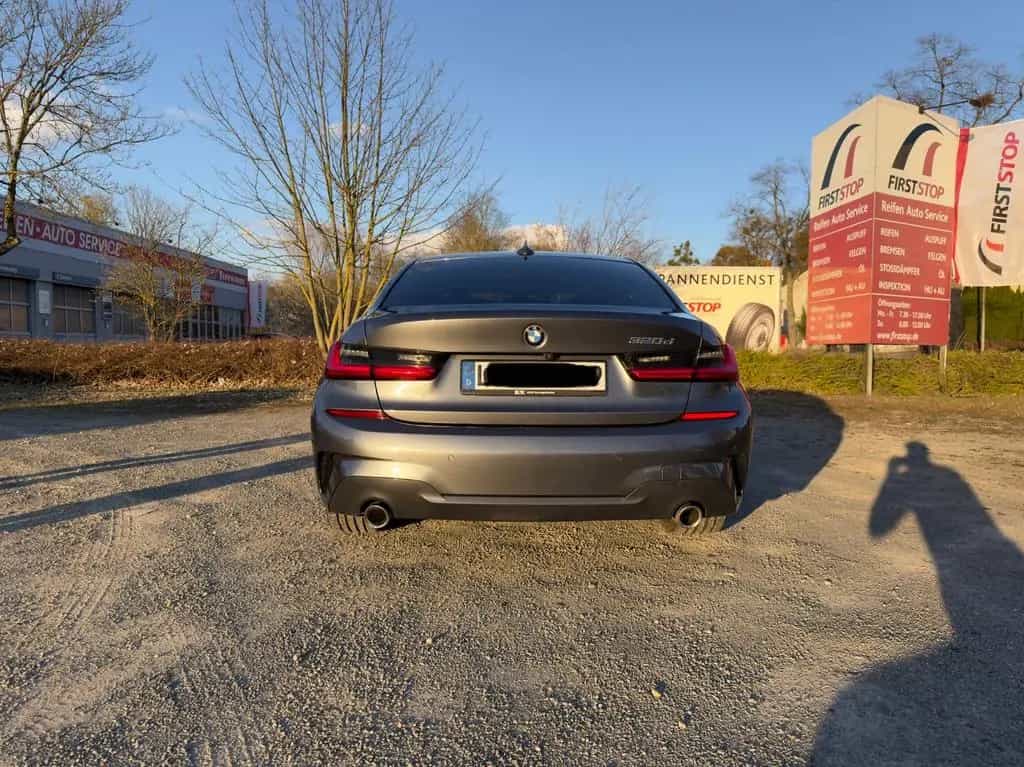 BMW 3 Series 320d M Sport Automatik M Sport 01/2021-photo-3