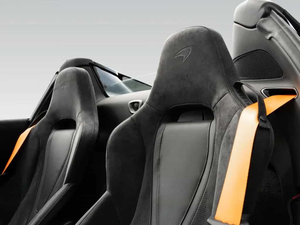 McLaren 720S Spider | Electrochromic Roof | Carbon Packs 11/2022-photo-24