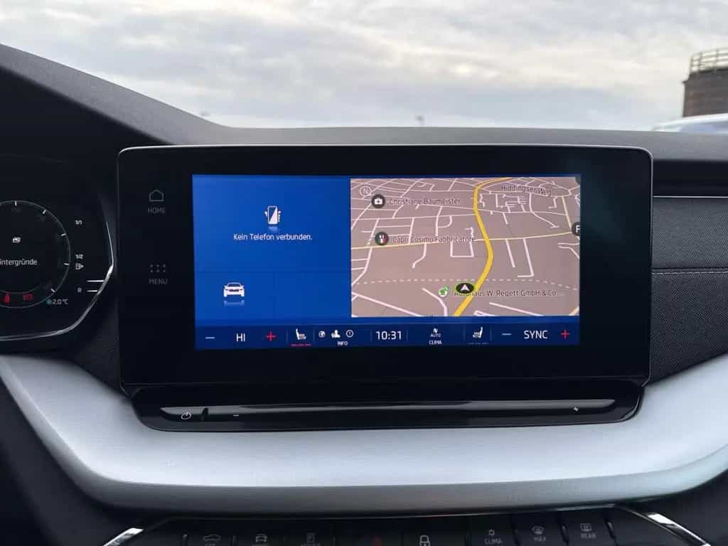 Skoda Octavia Combi First Edition HUD StandHZG Navi Di 11/2020-photo-6