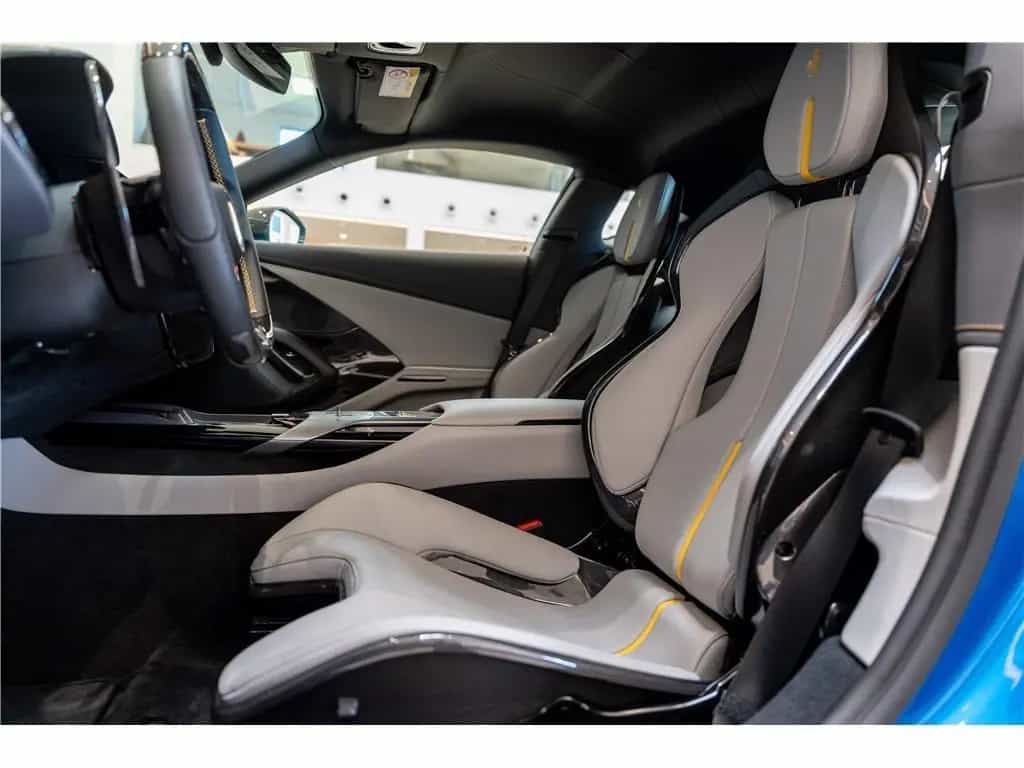 Ferrari 12 cilindri 6.5 v12 830ch - 10/2025-photo-13