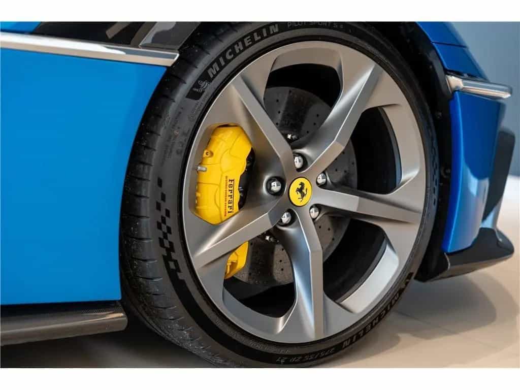 Ferrari 12 cilindri 6.5 v12 830ch - 10/2025-photo-20