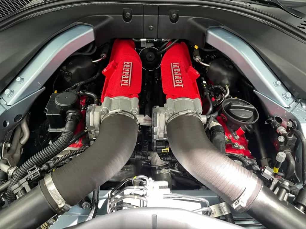 Ferrari Roma Grigio Alloy*Cioccolato*Magneride*Alcantara 04/2023-photo-9
