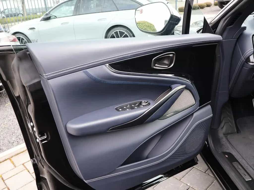 Aston Martin DBX 707 FACELIFT-Pano-B&W-ACC 05/2025-photo-10