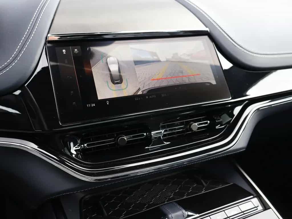 Aston Martin DBX 707 FACELIFT-Pano-B&W-ACC 05/2025-photo-15