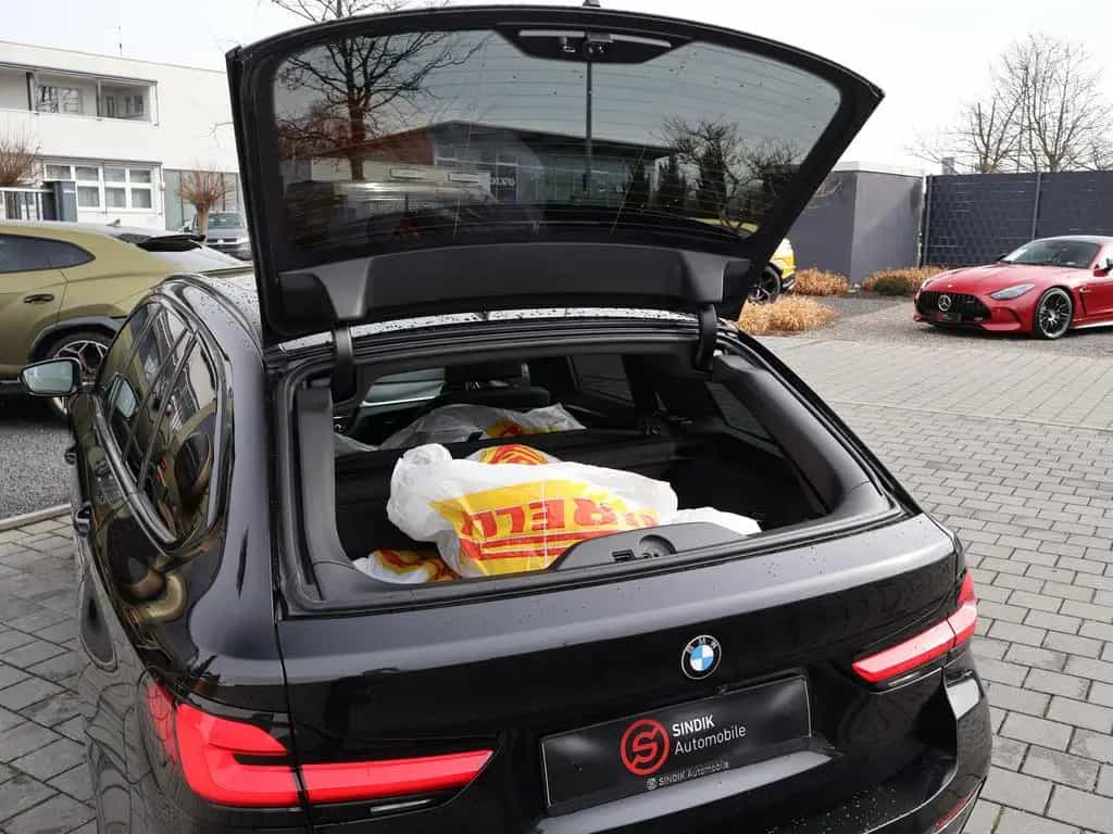 BMW 5 Series 520 d xDrive M Sport-Pano-HeadUp-AHK-Kamera 06/2021-photo-25