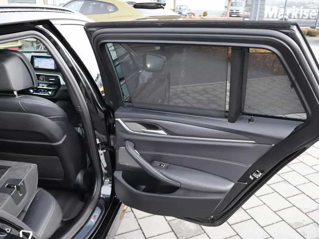 BMW 5 Series 520 d xDrive M Sport-Pano-HeadUp-AHK-Kamera 06/2021-photo-31