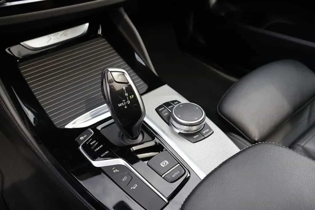 BMW X4 30d xDrive M Sport-Pano-HeadUp-AHK-Sound 07/2019-photo-16