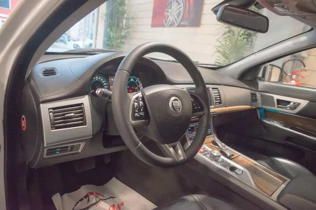 Jaguar XF XF 2,2 D LUXURY 190CV PELLE TOTALE NAVIGA 05/2012-photo-10