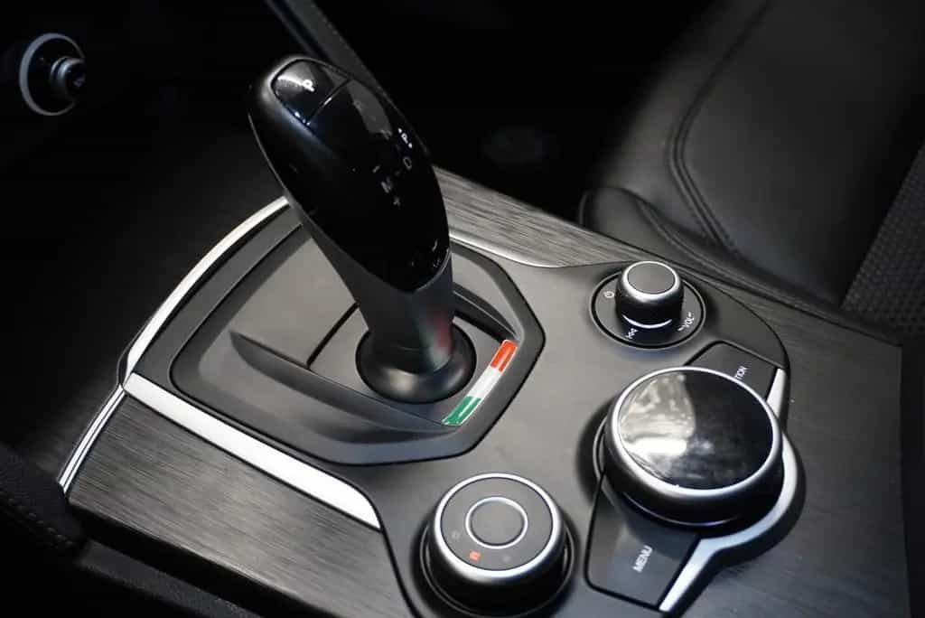 Alfa Romeo Stelvio 2.2D SUPER 190PS FACELIFT AUT. 11/2018-photo-21