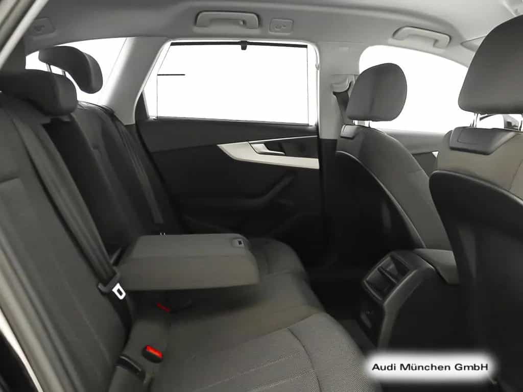 Audi A4 Avant 45 TFSI qu. S tronic advanced StdHzg/AH 12/2022-photo-16