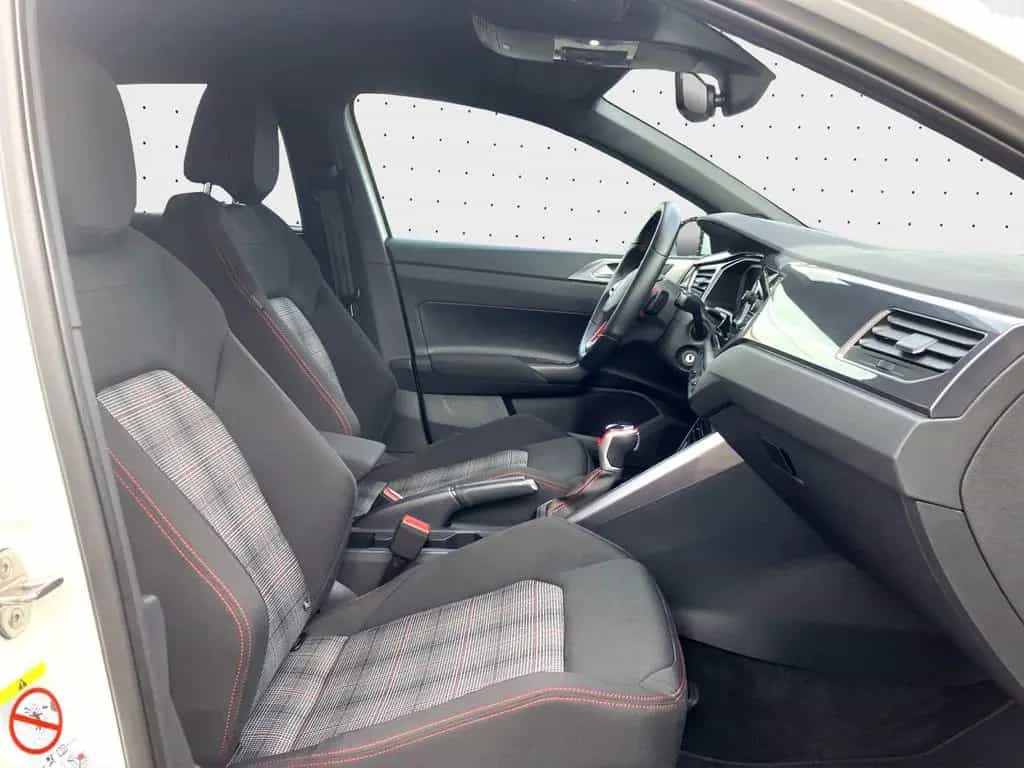 Volkswagen Polo GTI 2.0 TSI 18Z*Matrix*CarPlay*IQ.DRIVE* 09/2022-photo-3