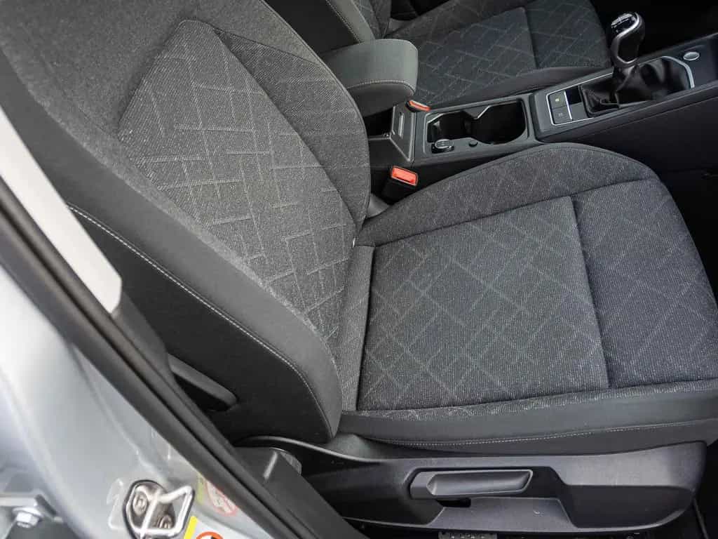 Volkswagen Golf VIII Life 1.5TSI Navi LED ACC CarPlay EPH 04/2020-photo-17