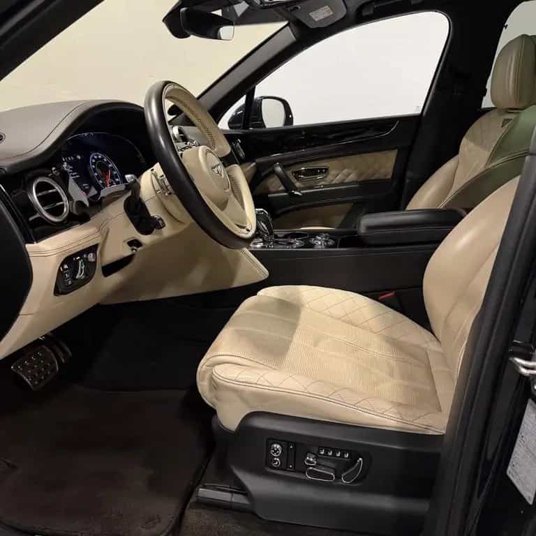 Bentley Bentayga 6.0 W12 4WD Autom. 53900 net 11/2016-photo-11