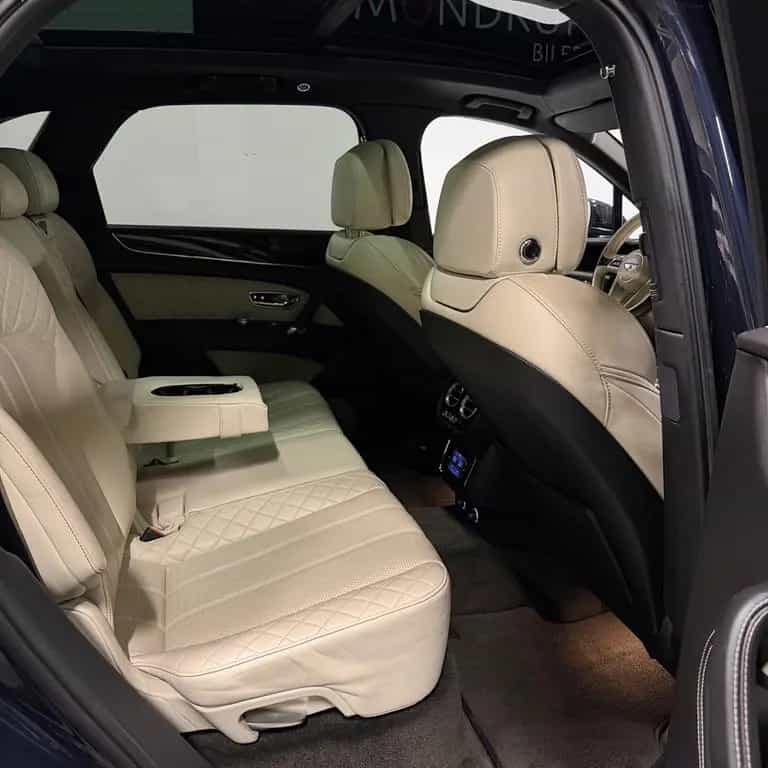 Bentley Bentayga 6.0 W12 4WD Autom. 53900 net 11/2016-photo-15