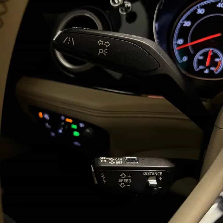 Bentley Bentayga 6.0 W12 4WD Autom. 53900 net 11/2016-photo-20