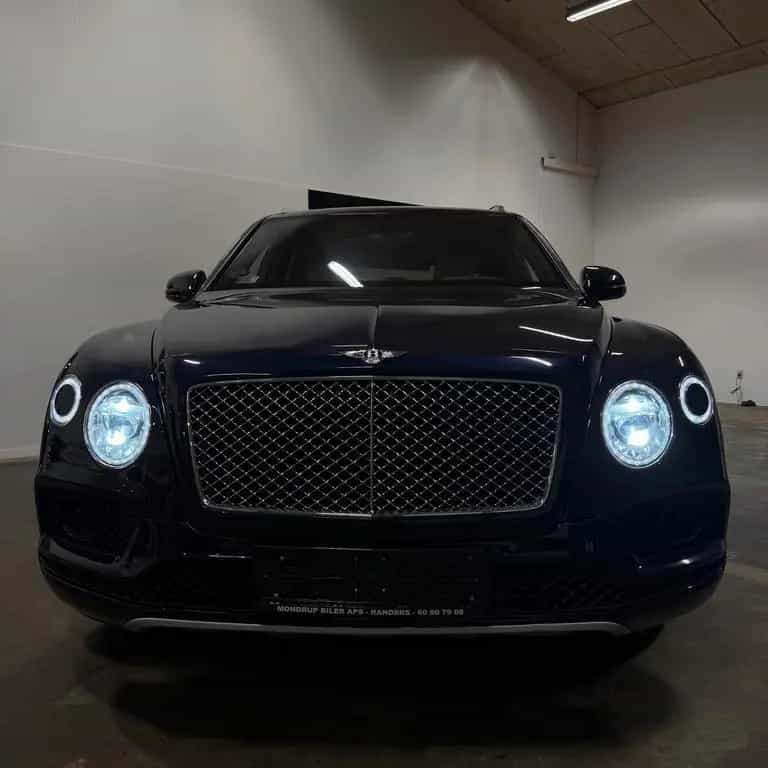 Bentley Bentayga 6.0 W12 4WD Autom. 53900 net 11/2016-photo-4