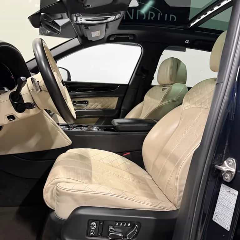Bentley Bentayga 6.0 W12 4WD Autom. 53900 net 11/2016-photo-6