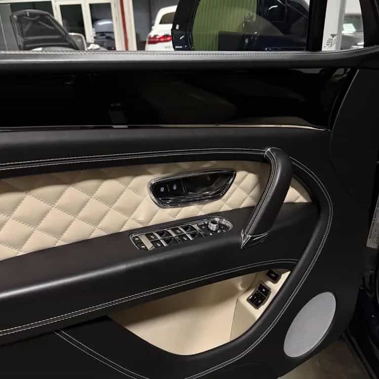 Bentley Bentayga 6.0 W12 4WD Autom. 53900 net 11/2016-photo-8
