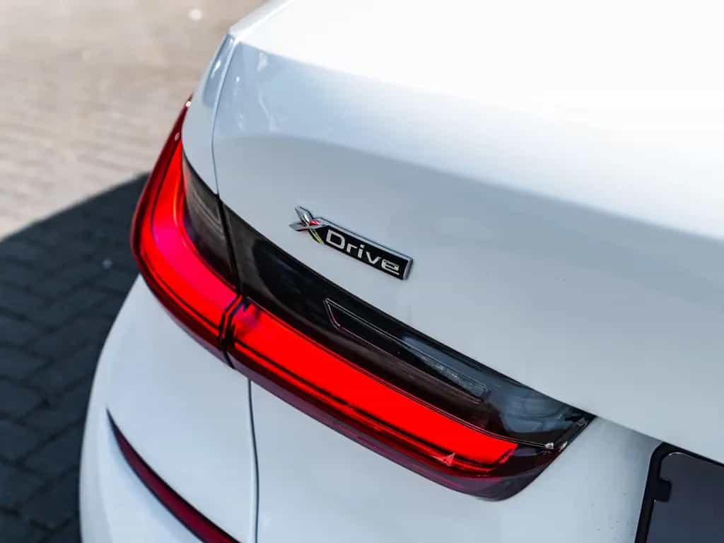 BMW 3 Series 330 d xDr M Sport Leder NAVI LiCo 12/2020-photo-14