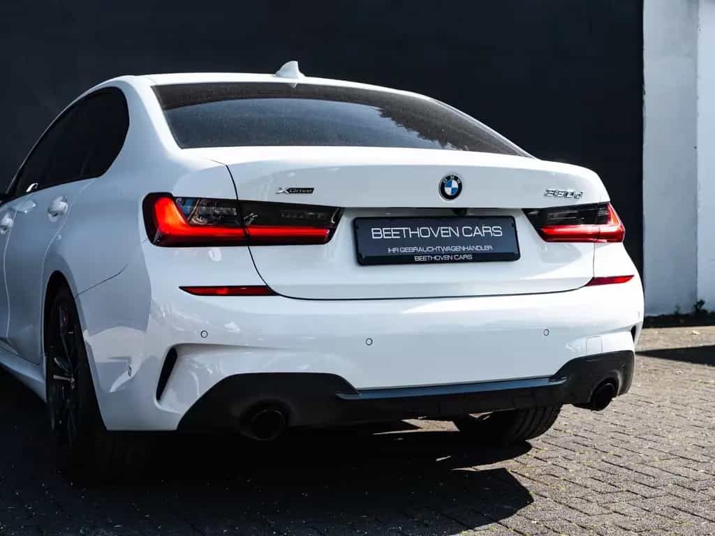 BMW 3 Series 330 d xDr M Sport Leder NAVI LiCo 12/2020-photo-15