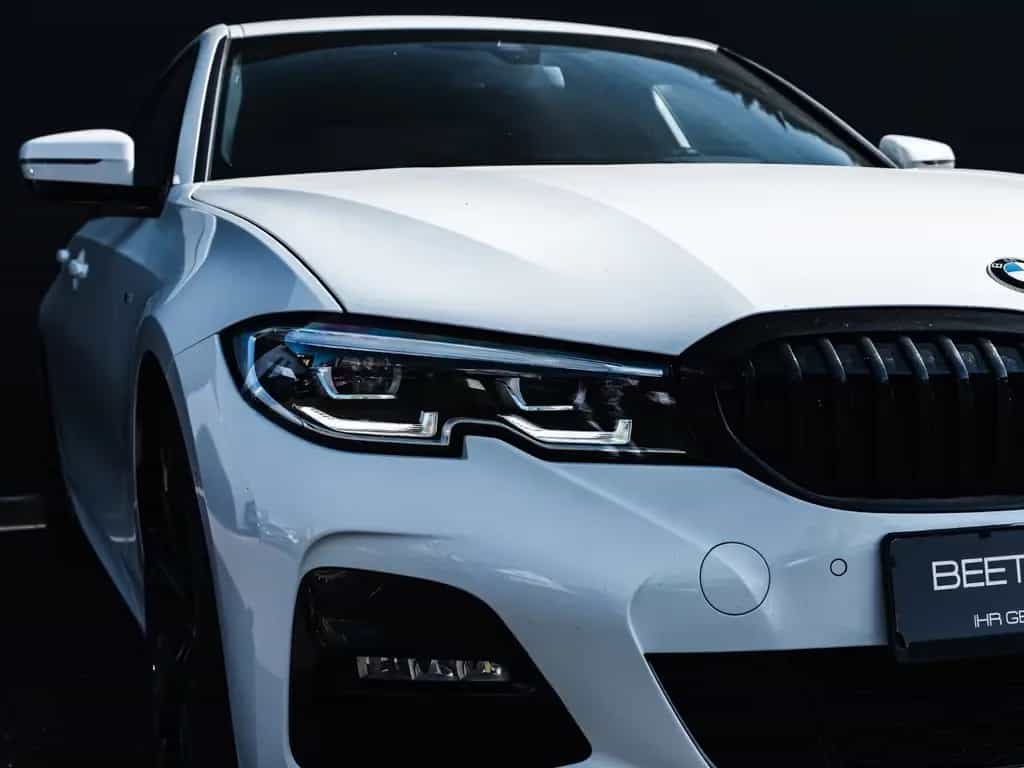 BMW 3 Series 330 d xDr M Sport Leder NAVI LiCo 12/2020-photo-17