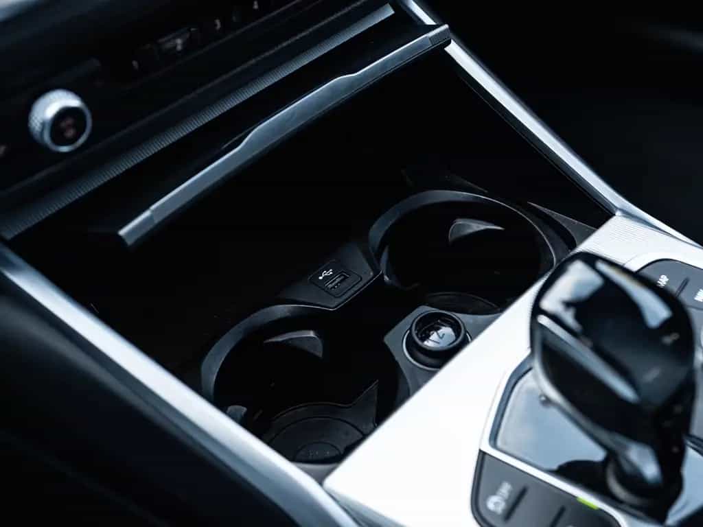 BMW 3 Series 330 d xDr M Sport Leder NAVI LiCo 12/2020-photo-32